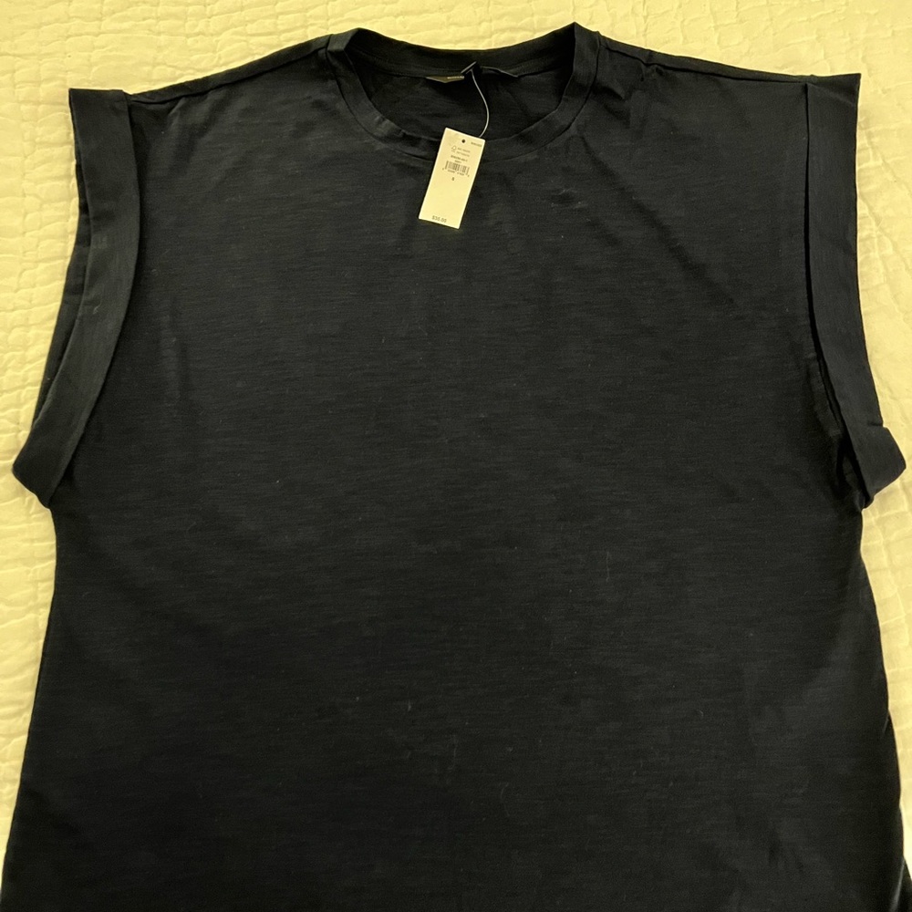 Very cool Banana Republic Muscle-T, Navy, Small